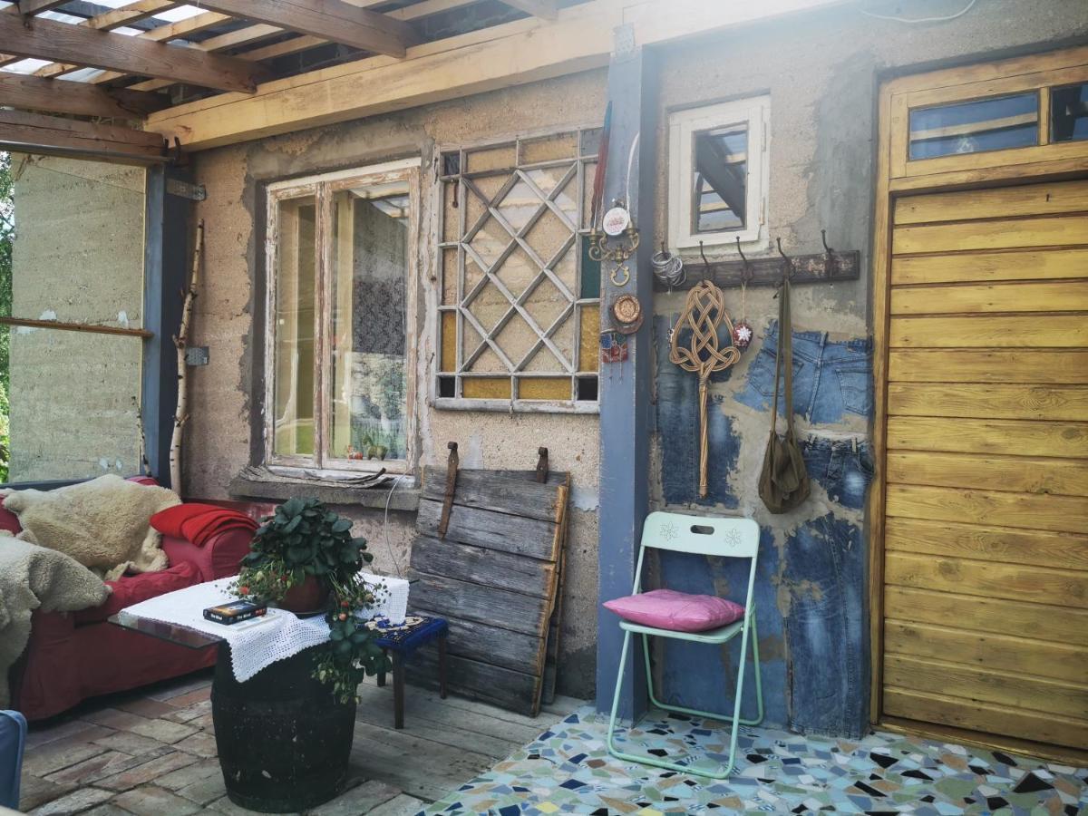 Willa Gold Sun Zelta Saule Matkule Zewnętrze zdjęcie
