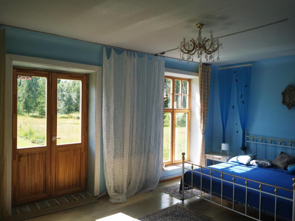 Willa Gold Sun Zelta Saule Matkule Zewnętrze zdjęcie